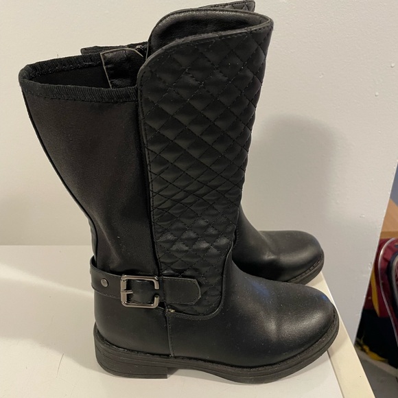 Girls size 13 boots - Picture 1 of 4